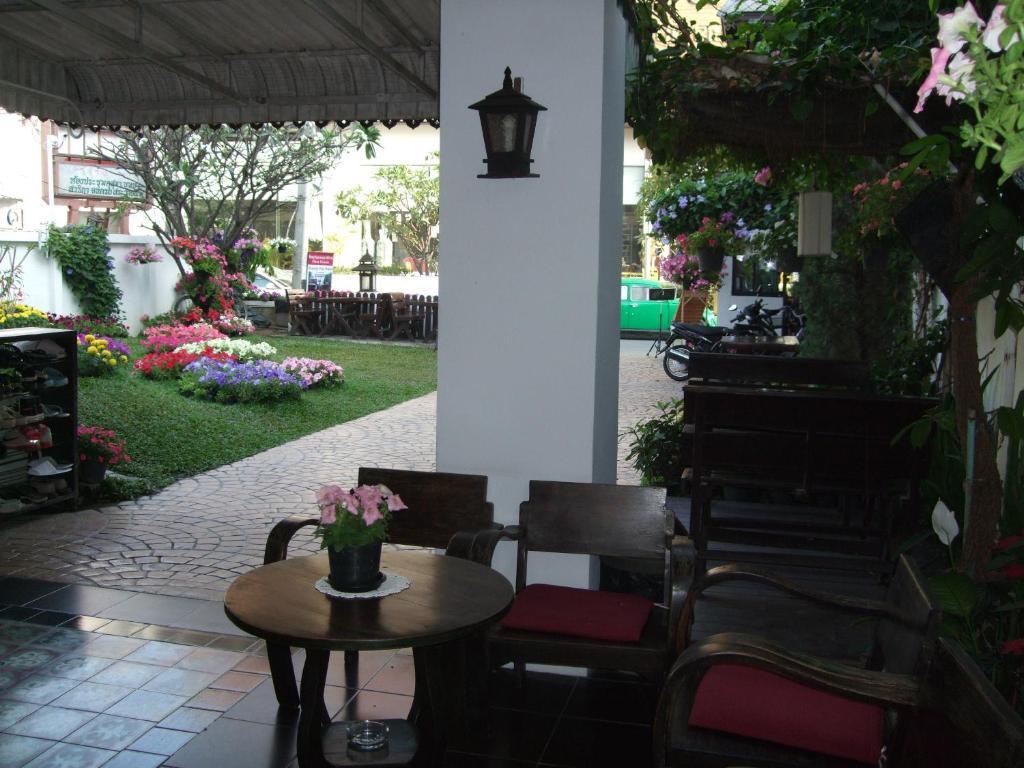 Rachamankha Flora House Hotel Chiang Mai Exterior photo