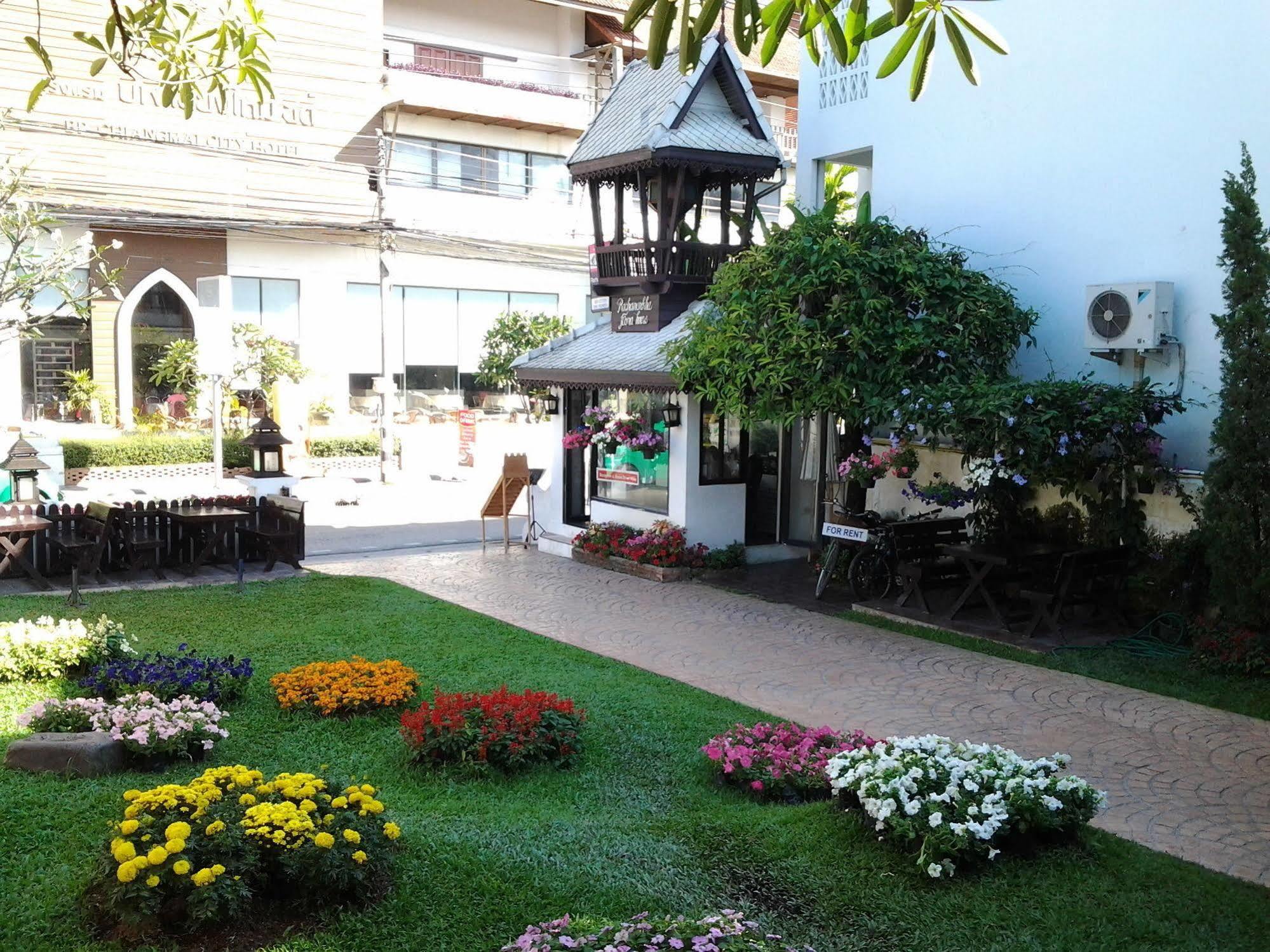 Rachamankha Flora House Hotel Chiang Mai Exterior photo